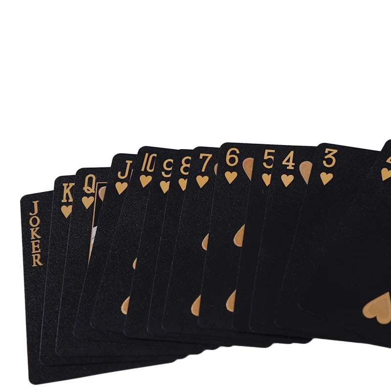 Jogo de Cartas Preto com Dourado ♠️♣️✅